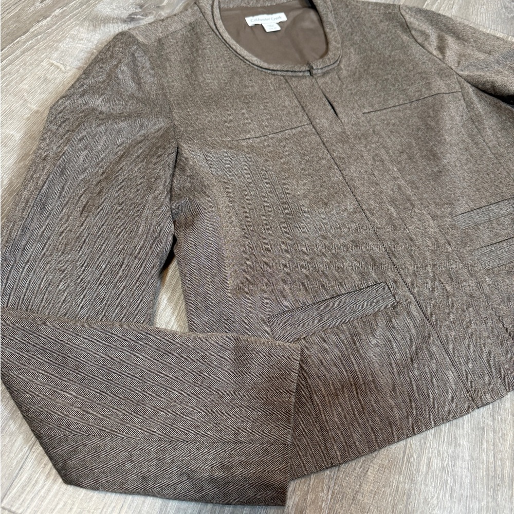 Coldwater Creek Brown Herringbone Collarless Hook And Eye Blazer-size S (6-8) - Picture 2 of 12